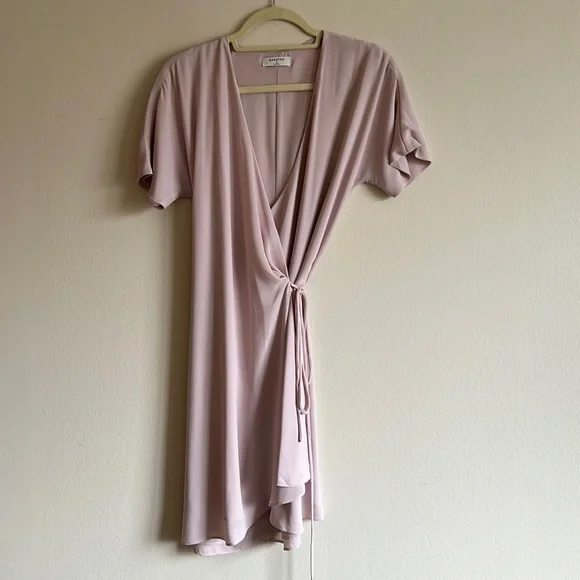 aritzia pink wrap dress Aritzia pink wrap dress